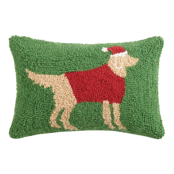 NWT Golden Retriever Christmas Pillow - Picture 1 of 2